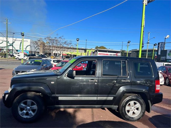 2010 JEEP GRAND CHEROKEE OVERLAND (4x4)