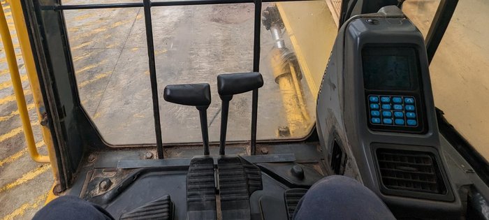 2010 Komatsu Pc350ll Yellow