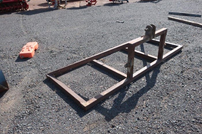 Custom LEVELING BAR/ TOOL CARRIER