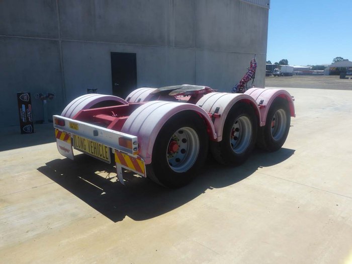 2000 GTE Tri Axle Dolly