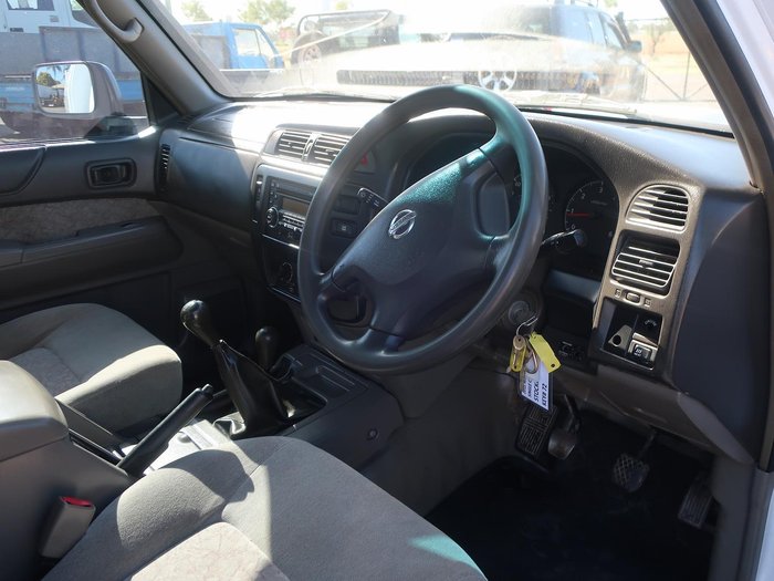 2012 Nissan Patrol WHITE
