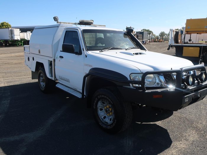 2012 Nissan Patrol WHITE