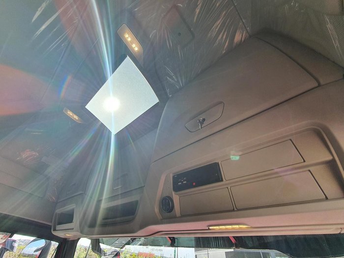 2024 Iveco S-Way AS700