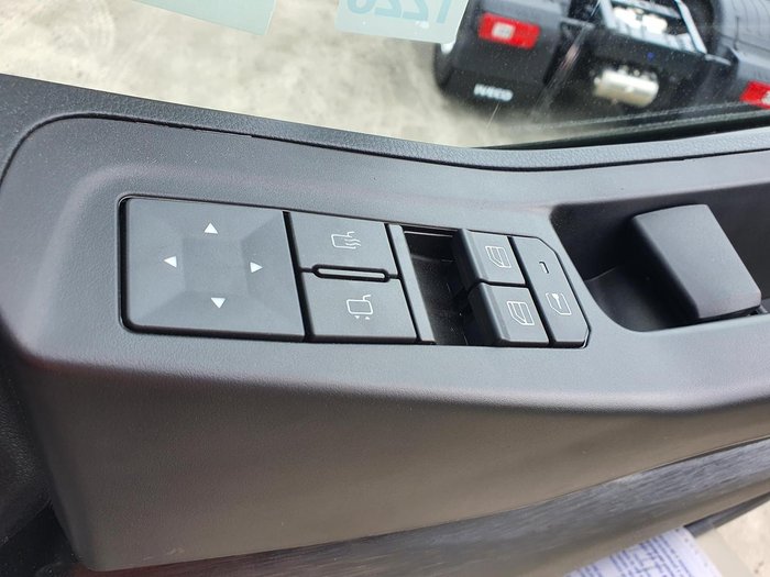 2024 Iveco S-Way AS700