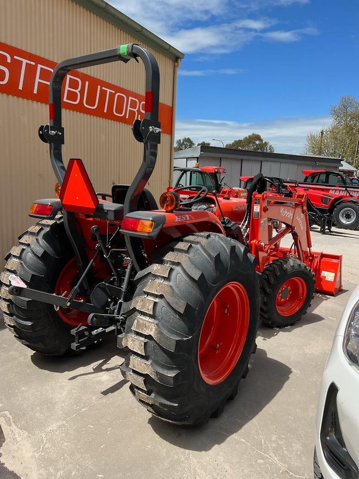 2022 Kubota L4600hd Orange