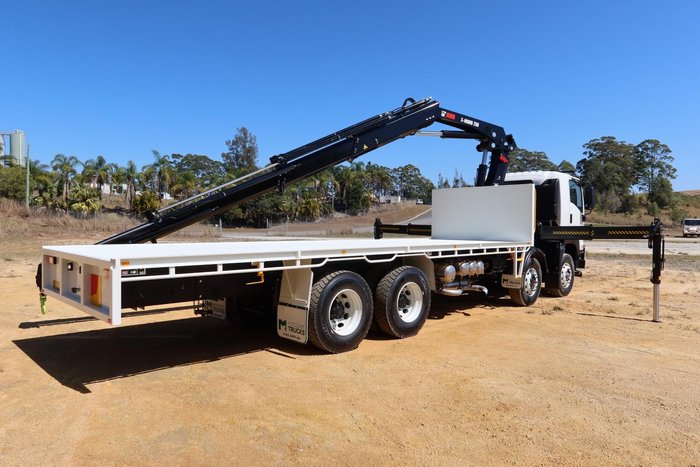 2025 Isuzu F Series FYJ300-350