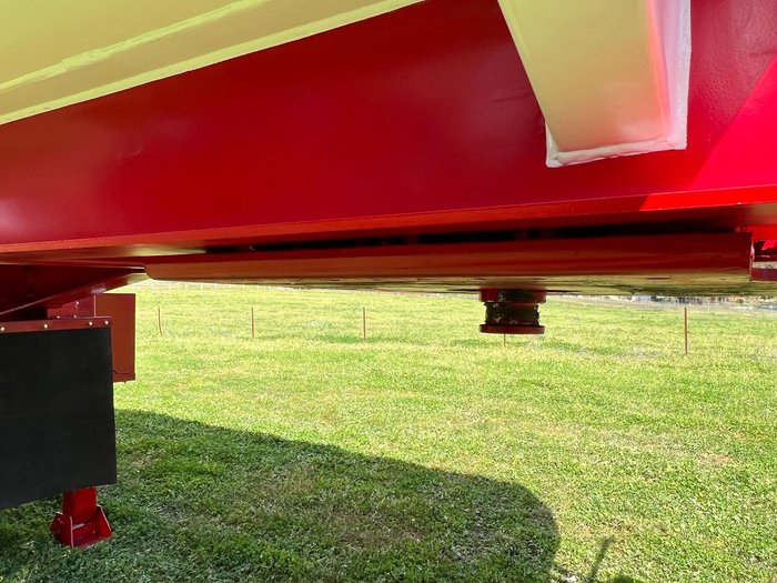 2024 FreightWest Trailers Semi Water Tanker