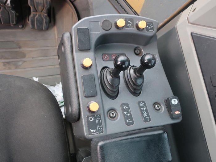 2016 Caterpillar 962M