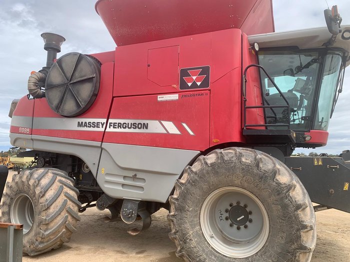 2009 Massey Ferguson 9895