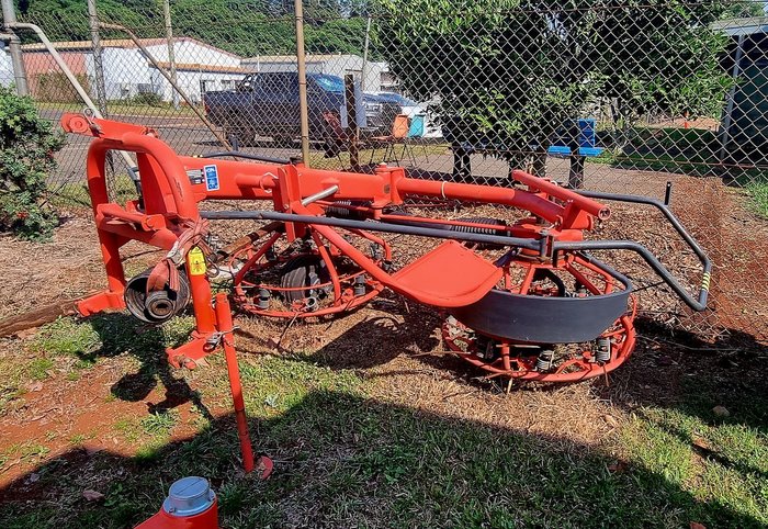 Kuhn Haybob 360