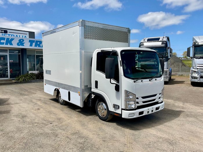 2016 Isuzu Nlr45-150 78000 Klm Insulated Van 3Door Walk In Auto $40000+Gst IZUZU NLR-150 AUTO White