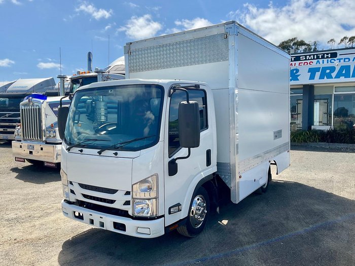 2016 Isuzu Nlr45-150 78000 Klm Insulated Van 3Door Walk In Auto $40000+Gst IZUZU NLR-150 AUTO White