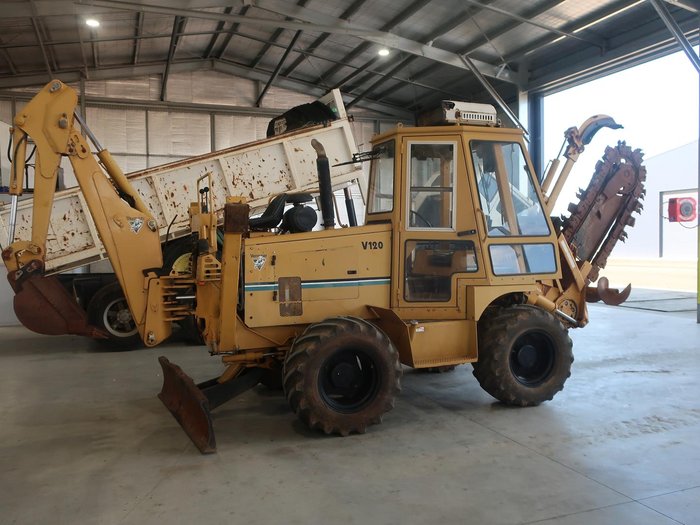2005 Vermeer V120 YELLOW