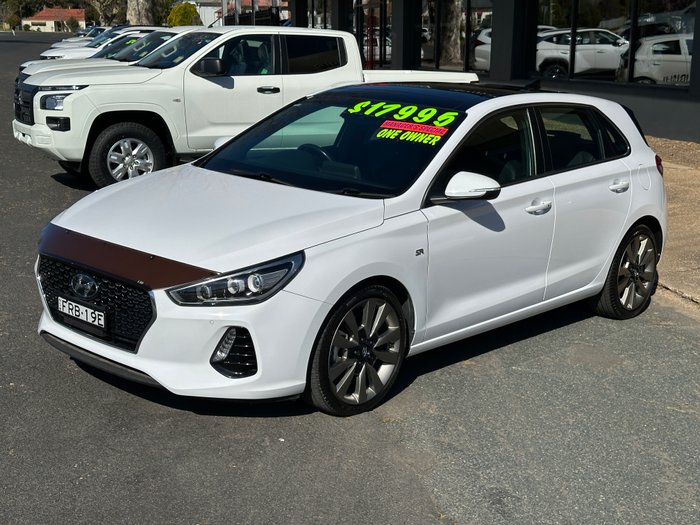 2017 HYUNDAI I30 SR PREMIUM