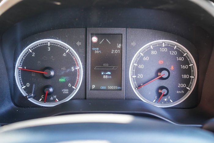 2024 Toyota HIACE LWB