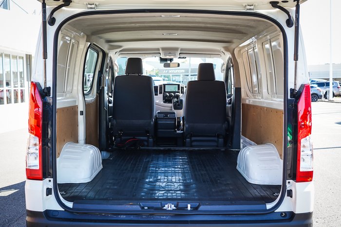 2024 Toyota HIACE LWB