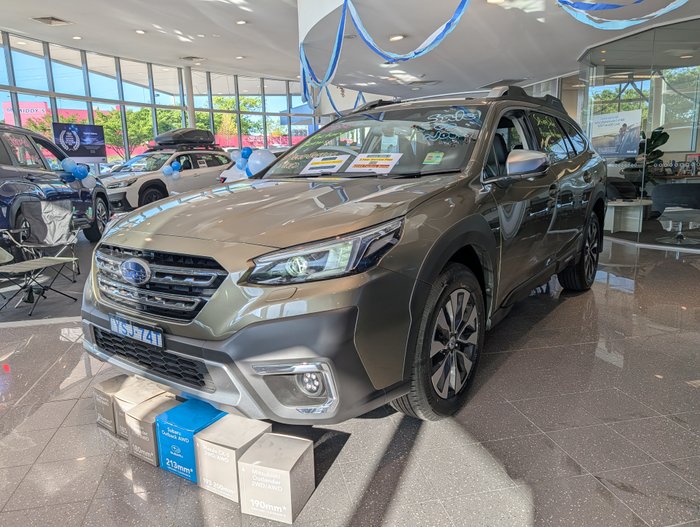 2025 Subaru Outback AWD Touring XT