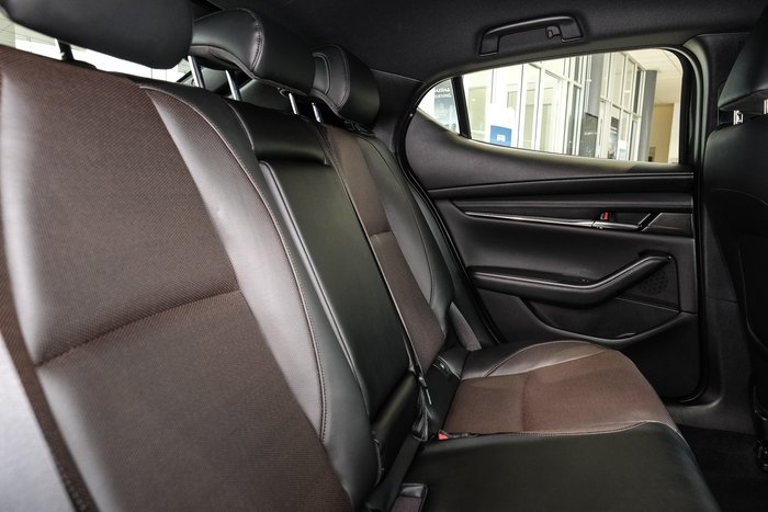 2025 Mazda 3 G25 GT