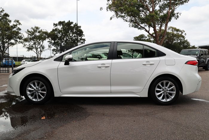 2020 Toyota Corolla Ascent Sport