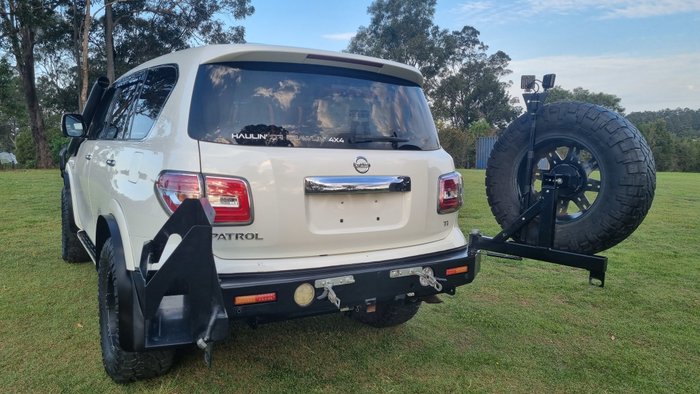 2017 Nissan Patrol Ti