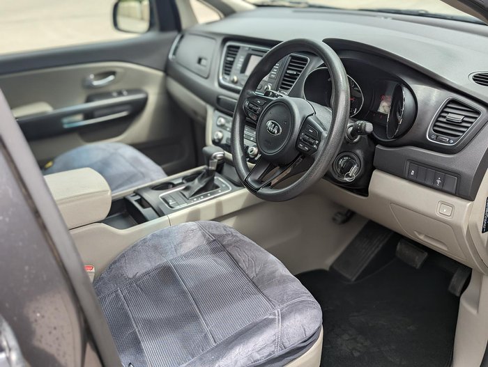 2016 Kia Carnival S