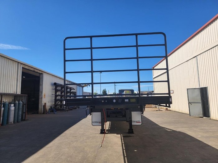 2025 Beavertail 45Ft Tri Axle Drop Deck