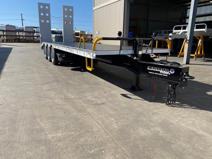 2025 Beavertail Tri Axle Tag Trailer