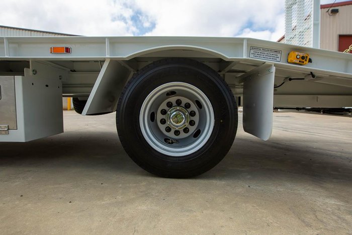 2025 Beavertail Heavy Duty Single Axle Tag Trailer