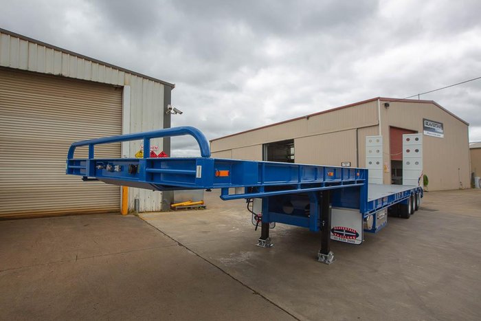 2025 Beavertail 45Ft Tri Axle Drop Deck Trailer