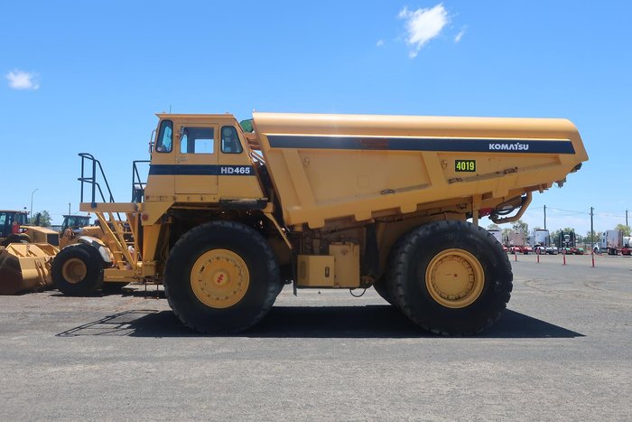 2000 Komatsu HD465 3
