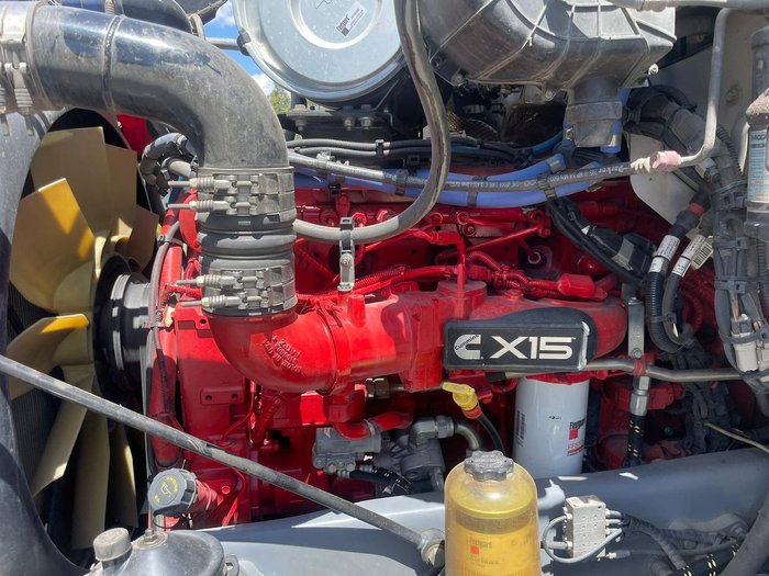 2018 Kenworth T610 Silver
