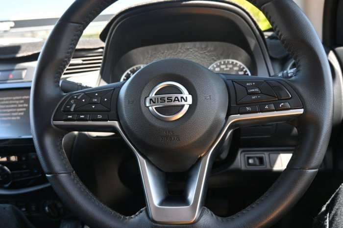 2021 Nissan Navara ST-X