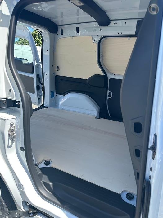 2025 Renault Kangoo L1