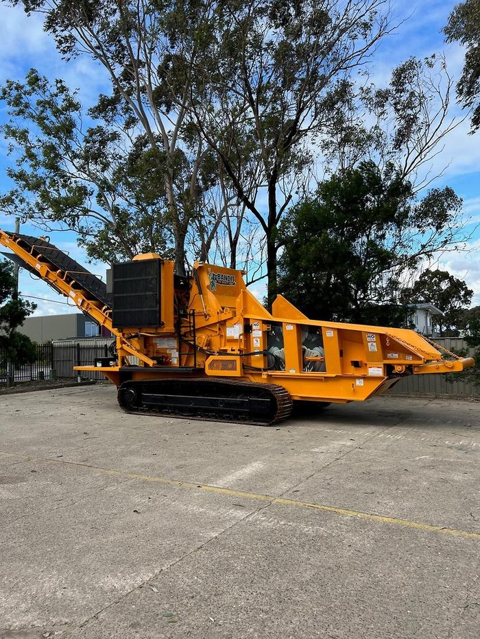 2017 Bandit 2680T Horizontal Grinder Yellow