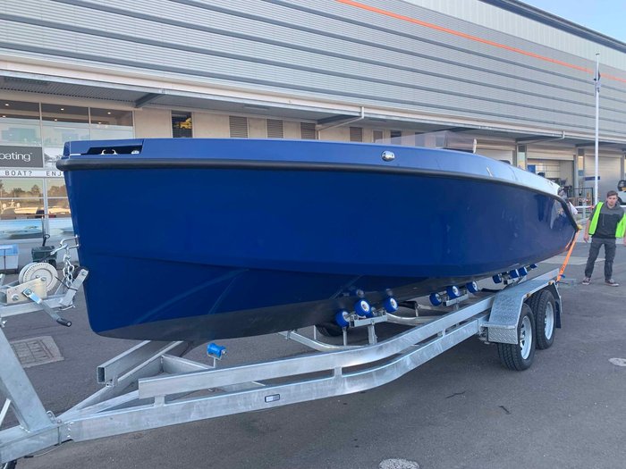 2019 Rand Boats Play 24