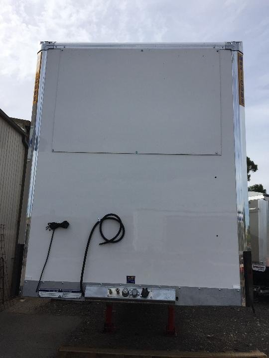 2024 Maxicube Tri-Axle Classic Series Full Chassis Refrigerated Van