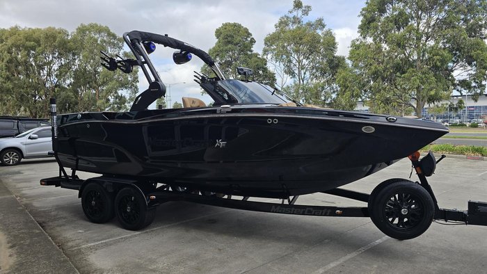 2026 MasterCraft XT22