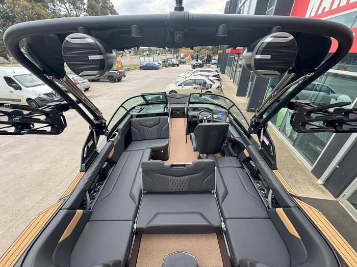 2026 MasterCraft XT22