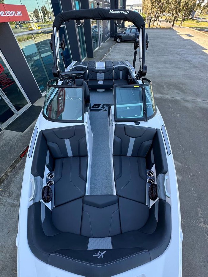 2024 MasterCraft XT22