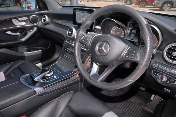 2017 Mercedes-Benz GLC-Class GLC250