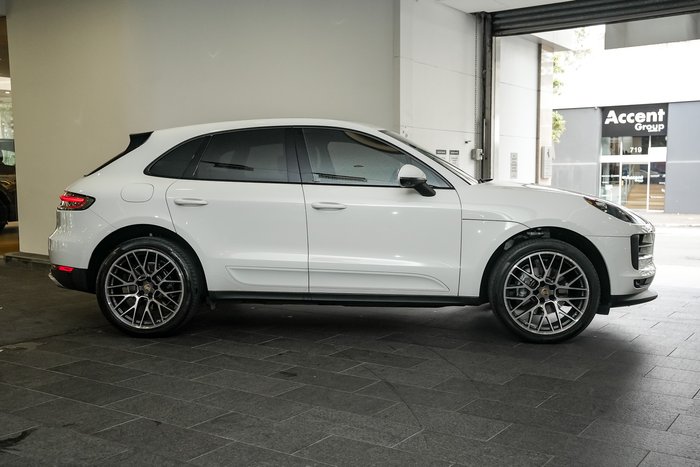2021 Porsche Macan