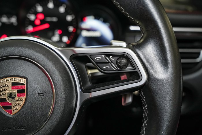 2021 Porsche Macan