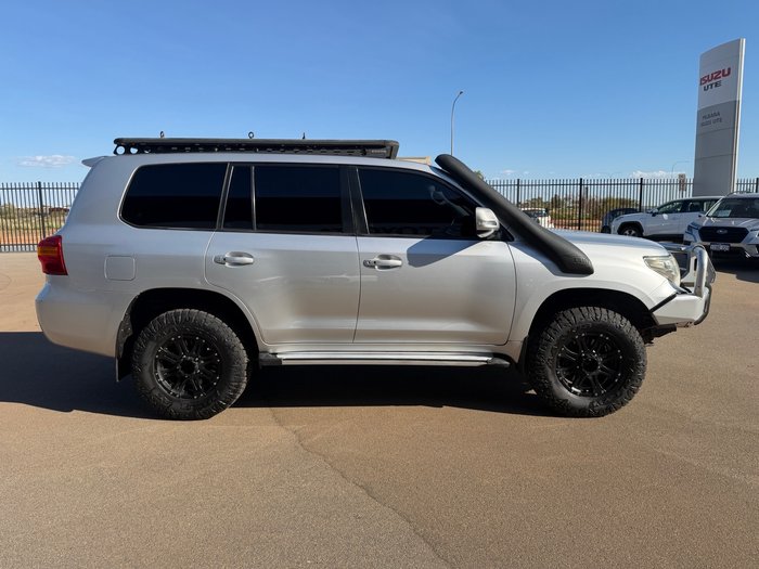 2013 Toyota LANDCRUISER GXL Silver