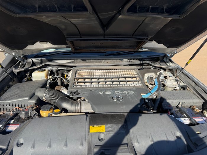 2013 Toyota LANDCRUISER GXL Silver