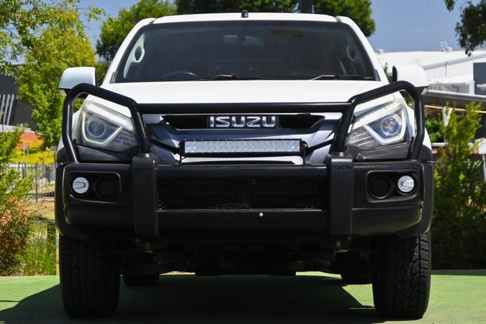 2018 Isuzu MU-X LS-M
