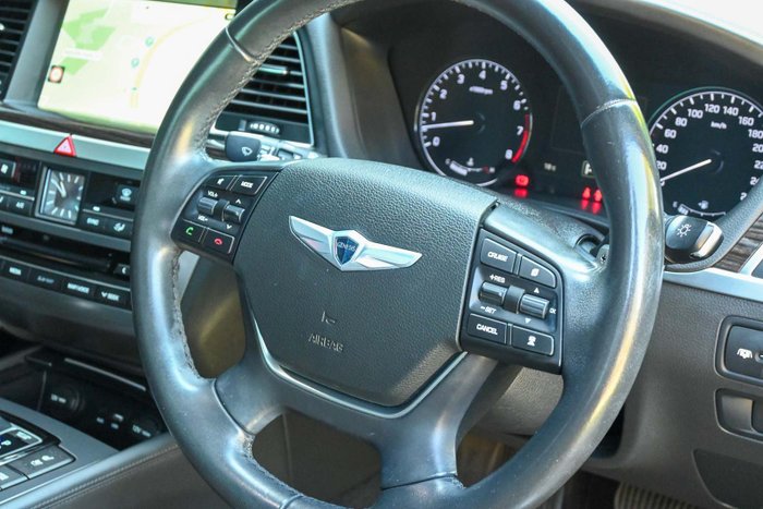 2016 Hyundai Genesis Ultimate Pack