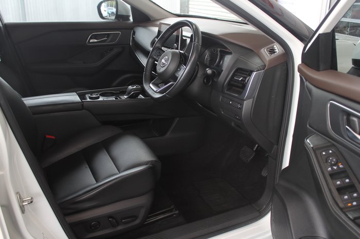 2022 Nissan X-TRAIL ST-L