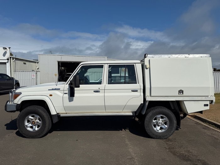 2014 Toyota Landcruiser GXL