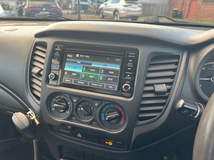 2021 Mitsubishi Triton GLX