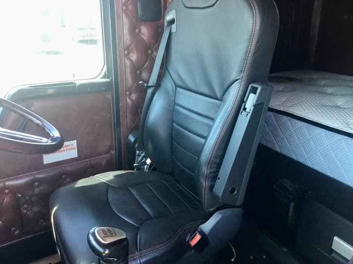 2004 Kenworth T950 Traditional 620Hp Big Cab $198000+Gst Like New T950 TRADITIONAL BIG CAB